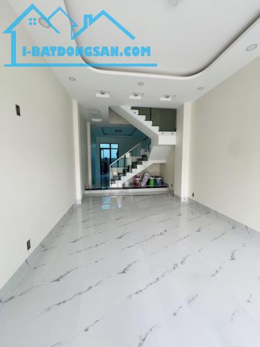 Bán nhà gần mặt tiền Hà Huy Giáp Quận 12 - 64m2- đường 6m - Giá chỉ 4.5 tỷ