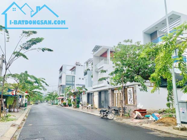 Bán Lô Đất (Ngang 8,6M x 9,7M) Mặt Tiền đối diện Trường Tiểu Học Tân Tiến, gần VinCom BH - 1