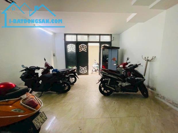 Bán căn hộ dịch vụ 5 tầng Nguyễn Văn Nghi p5 Gò Vấp chỉ 7 tỷ - 4