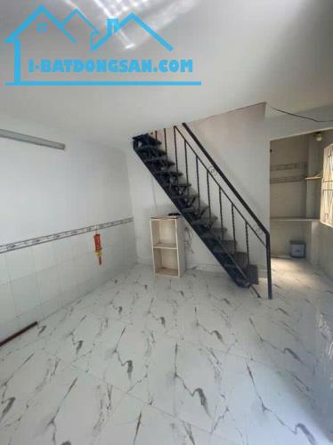 Nhà Gọn Đẹp Quận 7, Chỉ 1.X Tỷ – 17.5m²- Gần KCX –Nguyễn Văn Quỳ - 1