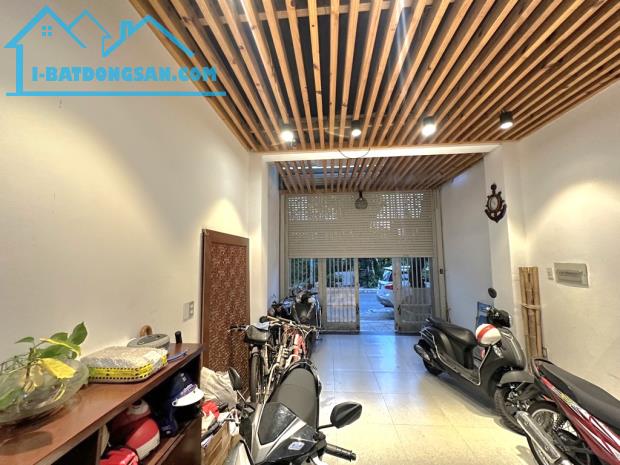 Bán Nhà Phố KDC An Phú Hưng ,Quận 7 ,4m x18m x4 Lầu ,Giá 13.9 Tỷ(TL)