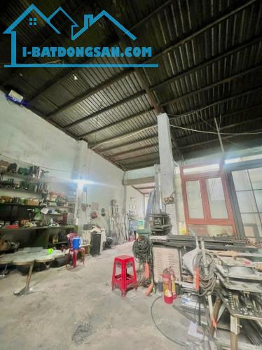 Bán nhà  Cấp 4, Hẻm xe hơi 8m Lê Văn Quới, DT: 8x20m, tiện xây, giá 13.9 tỷ. - 2