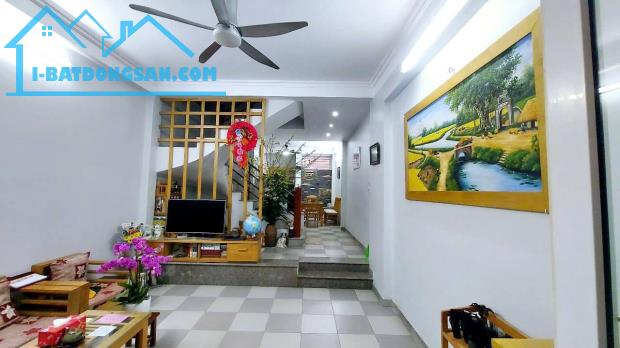 NGUYỄN NGỌC VŨ💥59M2 x 4T💥MT 4M💥11.9 TỶ💥NGÕ THÔNG💥NHÀ DÂN XÂY CHẮC CHẮN💥KD NHỎ