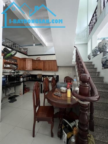 Bán nhà 3 Tầng MẶT TIỀN kinh doanh Hai Bà Trưng khu vực kinh doanh sầm uất - 4