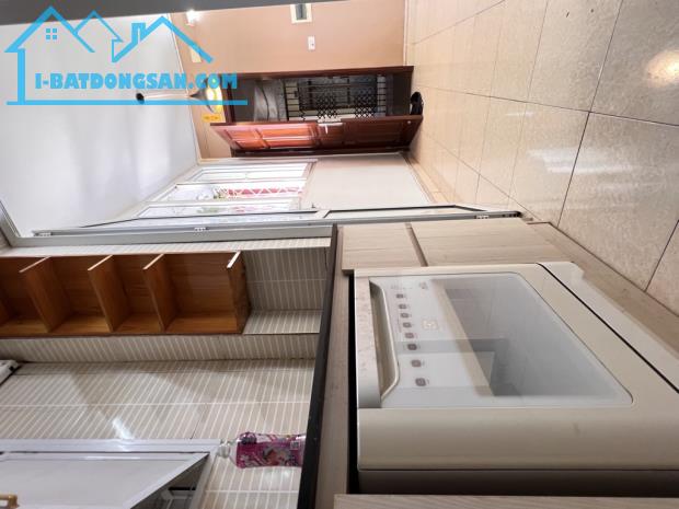 Bán Căn Hộ Nguyễn Văn Cừ, Long Biên 45m2, chỉ 3,25 tỷ - 3
