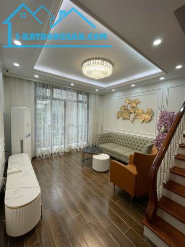 BÁN NHÀ 7 TẦNG THANG MÁY DV CÂY QUÝT, 50M GIÁ CHỈ 16 TỶ, Ô TÔ, KINH DOANH VP - 1