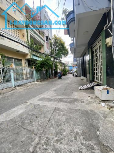 SÁT HXT - 2 TẦNG 46M2 - 3,7X12M - PHẠM THẾ HIỂN P5 QUẬN 8 GẤP BÁN GIẢM 200TR - CHỈ 4.9 TỶ