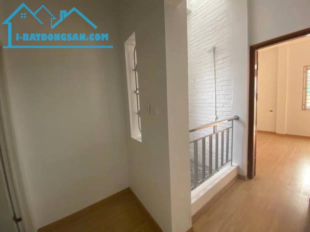 📣 Bán nhà 4 tầng Nguyễn Văn Cừ, Cách ô tô - Hồng Tiến 20m, 55m2, Ko QH, 6 tỷ 2 - 3