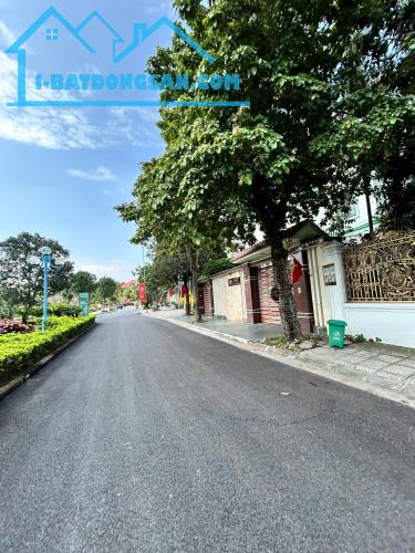 Bán biệt thự khu đô thị Đặng Xá-Gia Lâm, 225m2,4 tầng 2 mặt tiền  view vườn hoa - 2