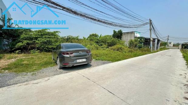 bán gấp lô đất đẹp 130m2- thị trấn đức hòa - long an - giá đầu tư cho anh chị ạ - 2