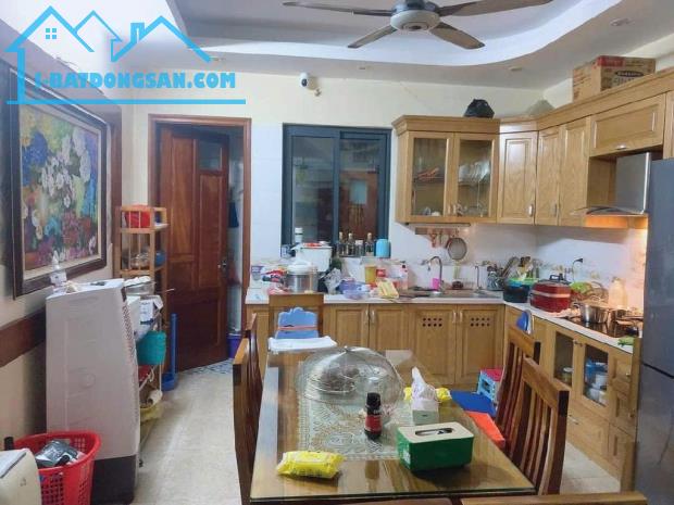 Bán nhà Mạc Thái Tổ, Cầu Giấy – 50m² x 5 tầng – Phân lô ô tô tránh – Vỉa hè – GIÁ 23 tỷ TL - 1