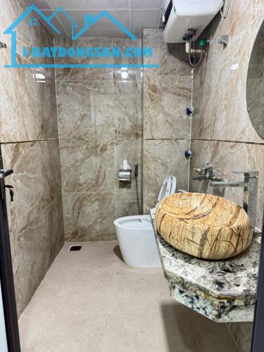 Bán nhà 5 tầng mặt đường quốc lộ 23, Thanh Lâm, Mê Linh. MT kinh doanh cực đẹp