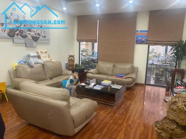 Bán nhà Nguỵ Như Kon Tum, Chủ nhà lập trình viên FPT, 51 m, 21  tỷ - 1