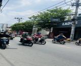 nhà tân phú vị trí đắc địa ngay thoại ngọc hầu hẻm xe hơi thông tứ tung ngang 5-5tầng dòng