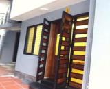 Cho thuê nhà ngõ phố Hương Viên, Hai Bà Trưng 30m x 5 tầng, giá 12tr/tháng