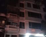 NHÀ MẶT PHỐ HOÀNG HOA THÁM - TÂY HỒ - NHÀ 2 MẶT TIỀN - 1 MẶT PHỐ VÀ 1 MẶT NGÕ - XÂY 5 TẦNG