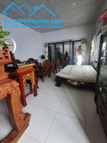 Bán nhà Mặt tiền Huỳnh Tấn Phát - gần Nguyễn Thị Thập, 5.9x26m, Cấp 4- tiện xây, 23.9 tỷ - 1