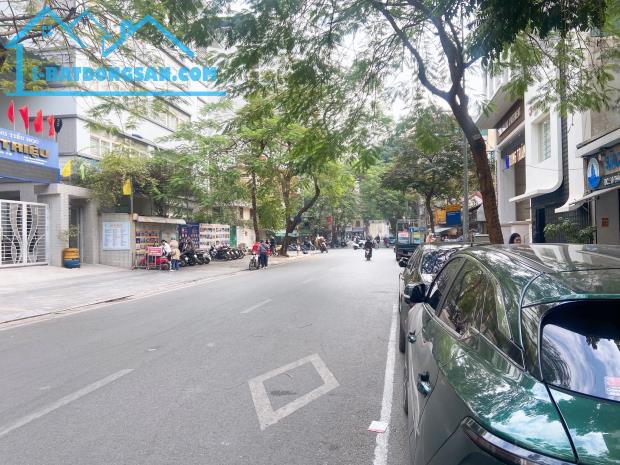 BÁN NHÀ MẶT PHỐ – TÒA VĂN PHÒNG  – VỈA HÈ RỘNG –  270 TỶ - 2