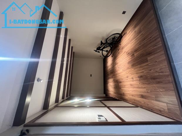 Cho thuê Tầng 1, Tầng 2 50m2 1 sàn phố Phạm Ngũ Lão, Hoàn Kiếm, Hà Nội