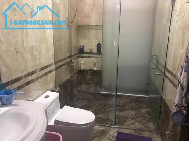 💥💥💥 BÁN GẤP!!! PHỐ TRẠM - AEON - PHÂN LÔ GẦN Ô TÔ 38m2x5T. Giá 6 tỷ - 2