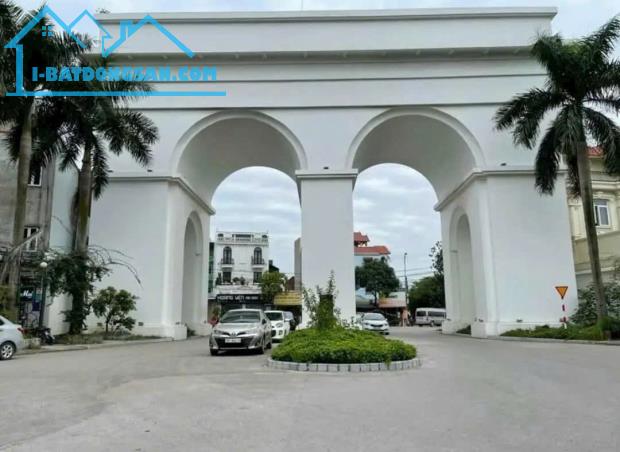 Em muốn bán đất 104m2  trục chính Phố Tam Á ,Gia Đông giá mong muốn 38,5tr/m - 2