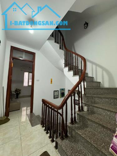 Bán nhà Thanh Liệt, giá nhỉnh 6 tỷ, giáp KĐT Linh Đàm - 2