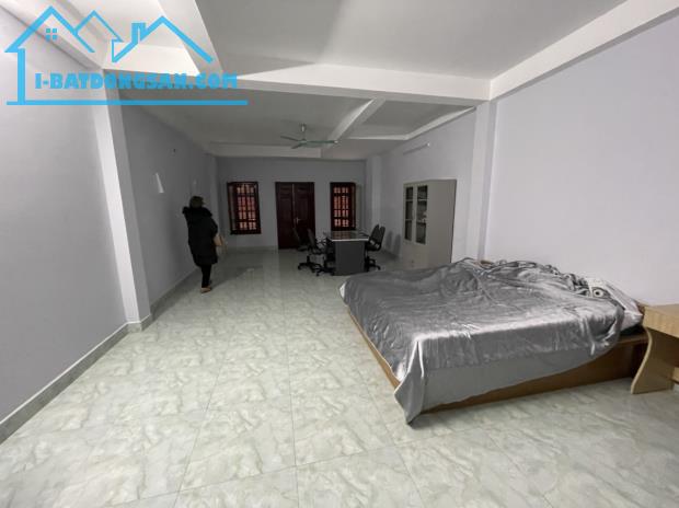 Cho thuê nhà nguyên căn khu HC 319 Bồ Đề Hồng Tiến bệnh viện Tâm Anh 90m2 6 tầng thang máy - 1