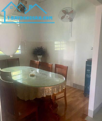 NHÀ ĐẸP - ĐẦU TƯ SINH LỜI - CHỦ Cần Bán Nhanh 
+ Giá bán: 1 TỶ Có Thương Lượng - 4