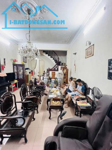 Nhà đẹp hiếm có, view hồ, ô tô tránh, 2 mặt thoáng, 110m,MT 5,5m giá chỉ 26,5 tỷ - 1