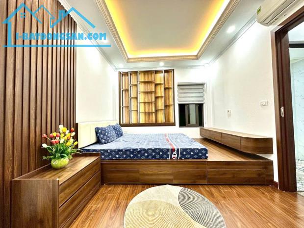 Nhà đẹp hiếm có, view hồ, ô tô tránh, 2 mặt thoáng, 110m,MT 5,5m giá chỉ 26,5 tỷ - 4