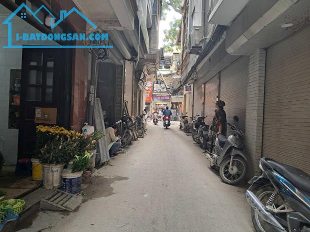 Bán Nhà Đê La Thành. Ba Đình. Ô Tô. DT 128m2. MT 6m. 4 Tầng. Giá 27 Tỷ. - 2