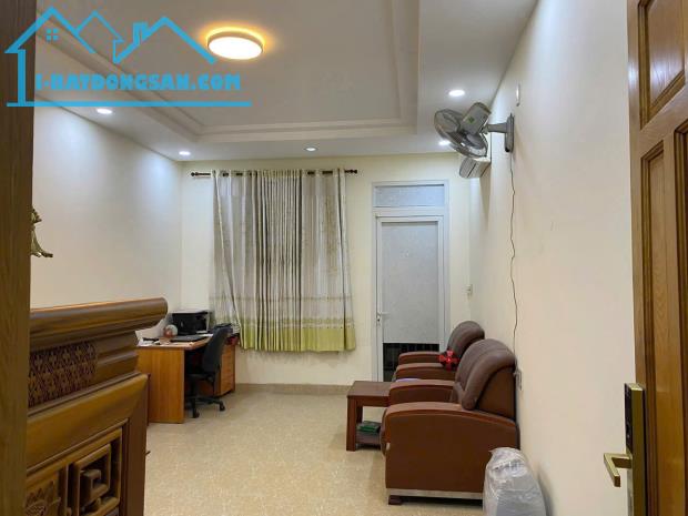 Bán nhà 65m2, 4 tầng, 3PN, 4WC, Linh Trung, Thủ Đức - 5.99 tỷ - 2