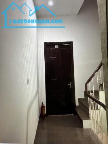 Cho thuê tòa CHDV, khách sạn ngõ 97 Văn Cao, Ba Đình 72m x 8T thang máy, PCCC giá 54 triệu - 1