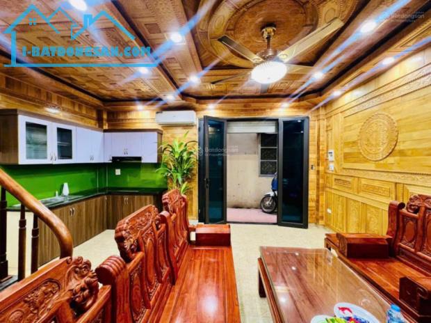 Bán gấp nhà mới đẹp - lô góc 2 thoáng - gần ô tô tránh - chỉ hơn 7.5 tỷ - 5 tầng xây - - 1