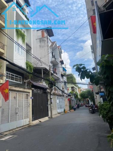 Nhà 2 Tầng Đẹp Lung Linh, SHR – Gần Sân Bay, HXH Thông   CẦN BÁN NHÀ ĐẸP GẦN SÂN BAY – GIÁ - 4