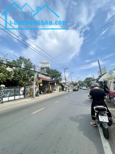 Bán đất mặt tiền kinh doanh Tô Ngọc Vân, Phường Thạnh Xuân, Quận 12, 1400m2 , ngang khủng