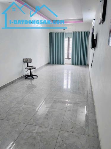 Bán nhà Lạc Long Quân- 35m x5T- mới xây- ở ngay- gần Hồ Tây- 7 tỷ hơn - 4