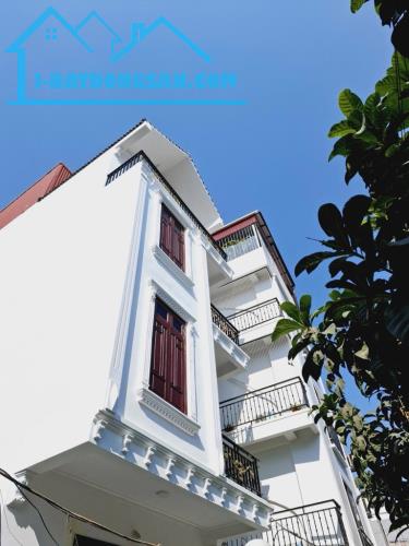 🔥 NHÀ ĐẸP - LÔ GÓC 2 MẶT THOÁNG VĨNH VIỄN - DÂN XÂY CHẮC CHẮN - NGÕ NÔNG, PHƯỜNG PHÚC LỢI - 5