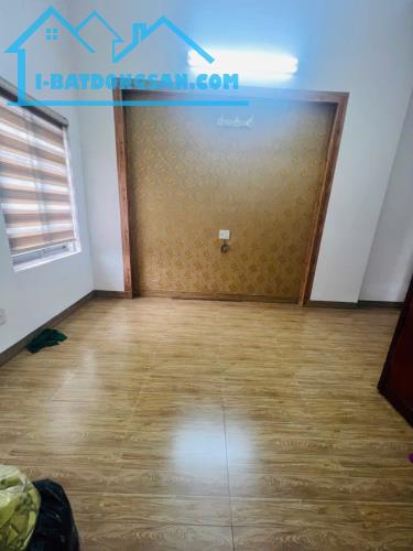 Bán Nhà 3 tầng, diện tích 69,2 m, mặt tiền trên dưới vuông đều 4m, dài 17,72 m, - 4