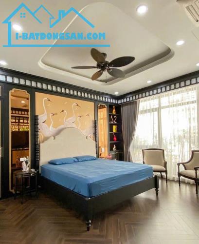 Bán nhà phố Nguyễn Khang 190m2, 8 nổi 1 hầm, mặt tiền 10m giá 63 tỷ dòng tiền 250tr/tháng - 3