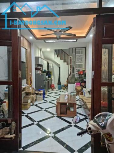 BÁN NHÀ AN DƯƠNG VƯƠNG – TÂY HỒ – 30M² – 5 TẦNG – GIÁ NHỈNH 6 TỶ – NHÀ ĐẸP Ở NGAY - 2