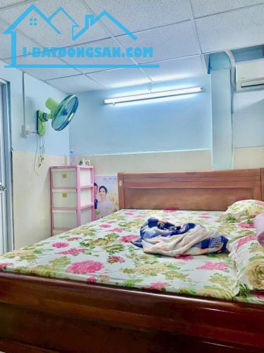 NHÀ  SÁT HXH NGANG 4 PHAN HUY ÍCH, P14 GÒ VẤP, 56M2 CHỈ 4,2 TỶ