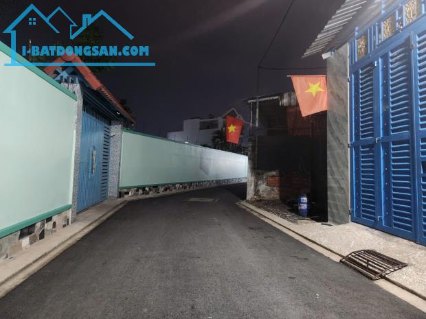 CẦN BÁN NHÀ 🏘️ AN PHÚ ĐÔNG - HẺM XE HƠI THÔNG - QUẬN 12.  ♦️(4,2*12) CHỈ 4❌tỷ♦️ Nhà 3 tần - 4