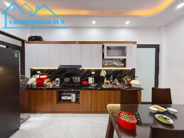 Bán Siêu Phẩm phân lô Bùi Xương Trạch, 40m2 x 4 tầng, vị trí cực đẹp, giá chỉ 8.3Tỷ. - 1