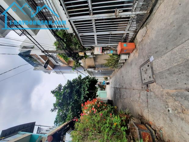 Bán nhà Bình Tân giáp Kinh Dương Vương 67m2 5 tầng chỉ 5,29 tỷ - 1