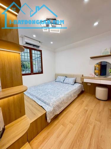 Hàng Hiếm - Full Nội Thất - Tập Thể Bách Khoa - Hai Bà Trưng - Dt: 75m2*2PN*nhỉnh 3 tỷ - 4