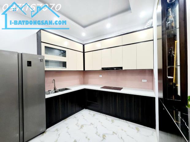 BÁN NHÀ 5 TẦNG KIM NGƯU – VIEW ĐẸP, ĐẦU TƯ SINH LỜI – GIÁ CHỈ 7.95 TỶ - 2