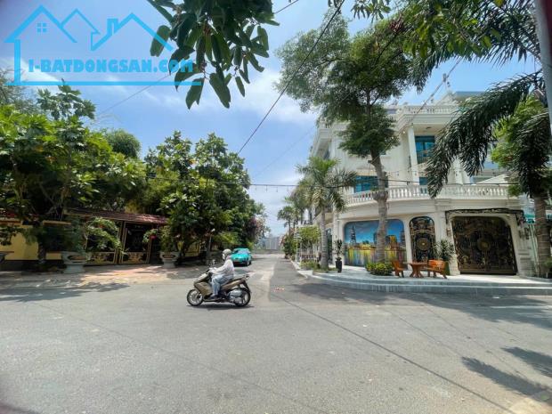 KDC PHÚ LỢI - NHÀ ĐẸP 5 TẦNG - XE HƠI NGỦ NHÀ - YÊN TĨNH - 7.95 TỶ