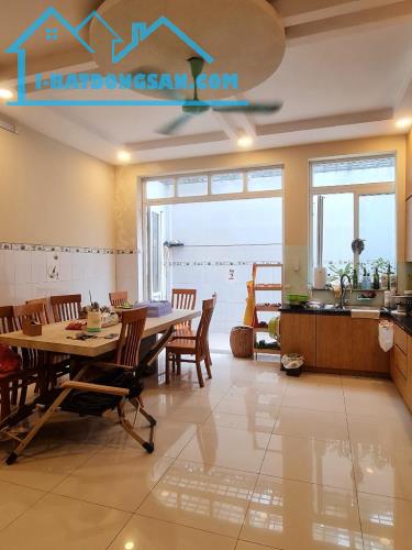 KDC PHÚ LỢI - NHÀ ĐẸP 5 TẦNG - XE HƠI NGỦ NHÀ - YÊN TĨNH - 7.95 TỶ - 2