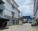 HẺM XE TẢI QUAY ĐẦU, sát MẶT TIỀN Hàng Xanh, DTSD 55m2 3PN, chỉ 5.x tỷ
